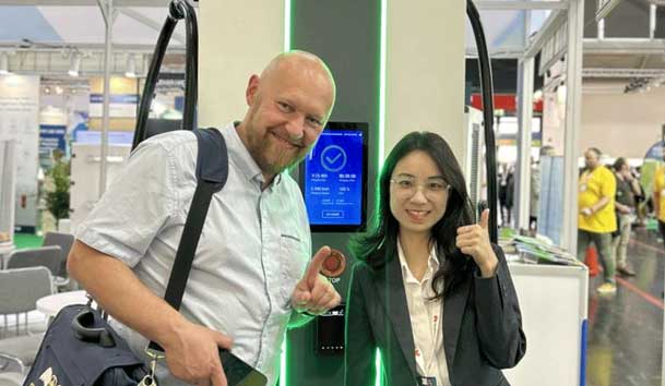 永盈会闪耀2024欧洲智慧能源展丨聚焦创新技术，共筑全球碳中和未来(图9)