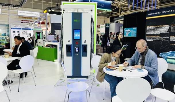 开拓欧洲市场新篇章！永盈会携光储充一体化整体解决方案闪耀慕尼黑(图2)